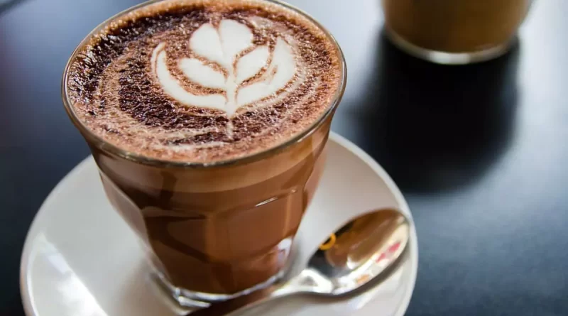 Como Fazer Chocolate Quente Cremoso e Perfeito