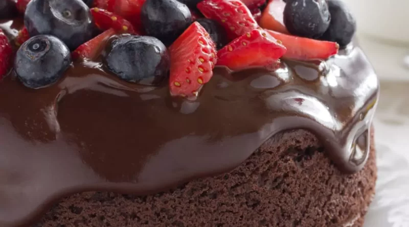 Como Fazer Cobertura de Chocolate com Leite Condensado Irresistível