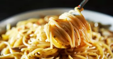 Como Fazer Macarrão Alho e Óleo Simples e Rápido